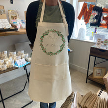 Load image into Gallery viewer, Christmas Wreath Personalised Apron