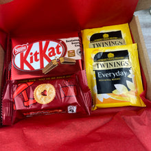Load image into Gallery viewer, Best-Tea Personalised Tea and Biscuit Box