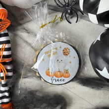Load image into Gallery viewer, Personalised Cute Ghost Halloween Biscuit