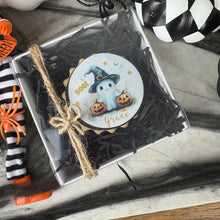 Load image into Gallery viewer, Personalised Spooky Cute Ghost Halloween Biscuit