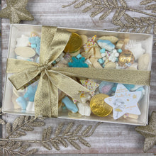 Load image into Gallery viewer, Luxury Christmas Auntie Sweet Box