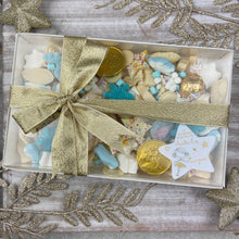 Load image into Gallery viewer, Luxury Christmas Auntie Sweet Box