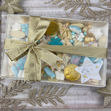 Load image into Gallery viewer, Luxury Christmas Grandma Sweet Box