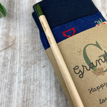 Load image into Gallery viewer, Birthday Gardening Design Socks With Plantable Pencil!
