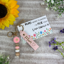 Load image into Gallery viewer, Personalised Mum Keyring Gift for Mother’s Day