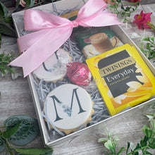 Load image into Gallery viewer, Mum Biscuit Box