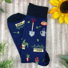 Load image into Gallery viewer, Gardening Design Socks With Plantable Pencil!