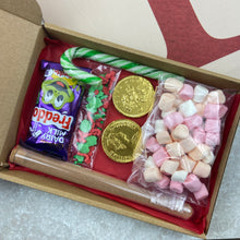 Load image into Gallery viewer, Reindeer Gift Bag!