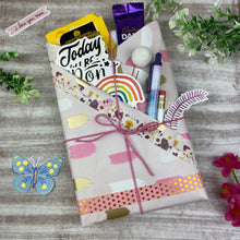 Load image into Gallery viewer, Blind Date With A Book - Romance Edition