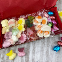 Load image into Gallery viewer, Happy Easter Personalised Sweet Box