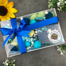 Load image into Gallery viewer, Super Dad Father's Day Personalised Luxury Sweet Box