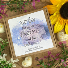 Load image into Gallery viewer, Wax Melt Heart Box Aunties Like You-The Persnickety Co