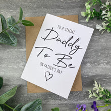 Load image into Gallery viewer, Daddy To Be Father's Day Card
