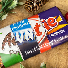 Load image into Gallery viewer, Merry Christmas Auntie Novelty Personalised Chocolate Bar