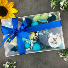 Load image into Gallery viewer, Happy Father&#39;s Day  Luxury Sweet Box
