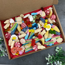 Load image into Gallery viewer, Personalised Birthday letterbox Gift
