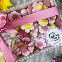 Load image into Gallery viewer, Mother&#39;s Day Personalised Luxury Sweet Box
