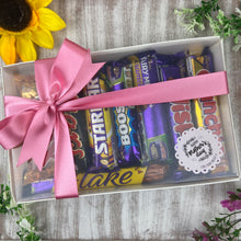 Load image into Gallery viewer, Mother&#39;s Day Personalised Luxury Sweet Box
