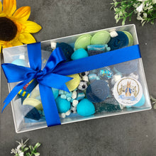 Load image into Gallery viewer, Happy Father&#39;s Day Personalised Luxury Sweet Box
