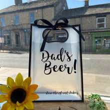 Load image into Gallery viewer, Personalised Dad&#39;s Beer Gift Bag
