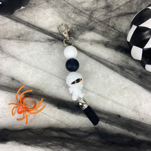 Load image into Gallery viewer, Spooky Halloween Keyring / Bag Charm
