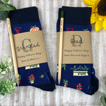 Load image into Gallery viewer, Gardening Design Socks With Plantable Pencil!
