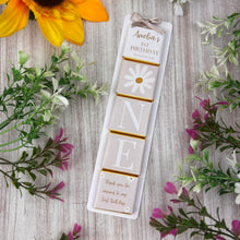 Load image into Gallery viewer, Personalised Daisy Birthday Chocolate Favours
