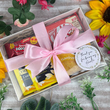 Load image into Gallery viewer, Tea &amp; Biscuit Gift Box
