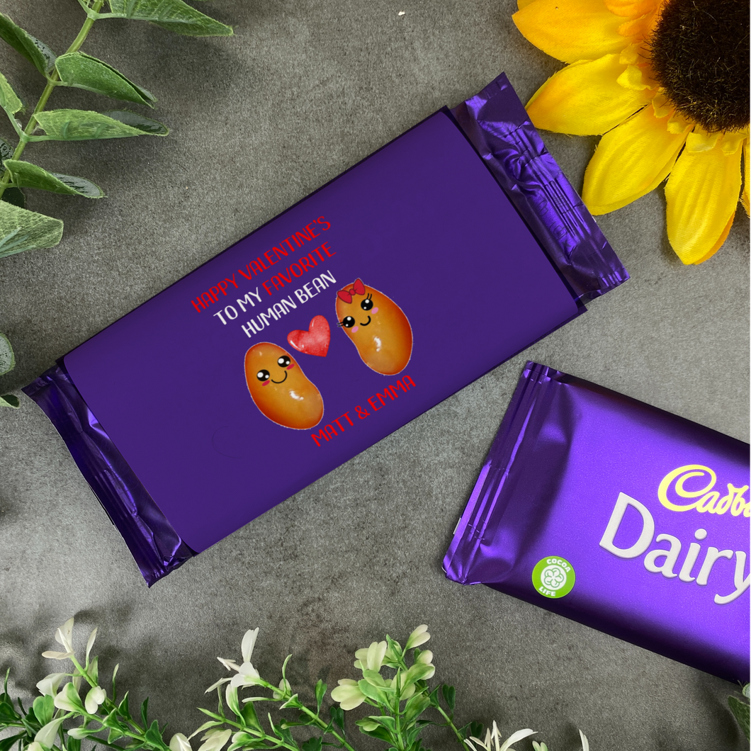 Amazon.com : Cadbury Chocolate Bars - Gift Pack with 10 FULL SIZE Chocolate  bars of delicious Cadbury Chocolate from the UK with unique Gift Box and a  free British Chocolate. : Grocery